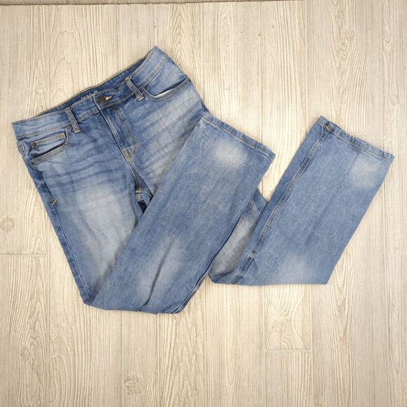 Cat & Jack Straight Leg Denim Jeans Medium Wash Boys 16 - Picture 2 of 6